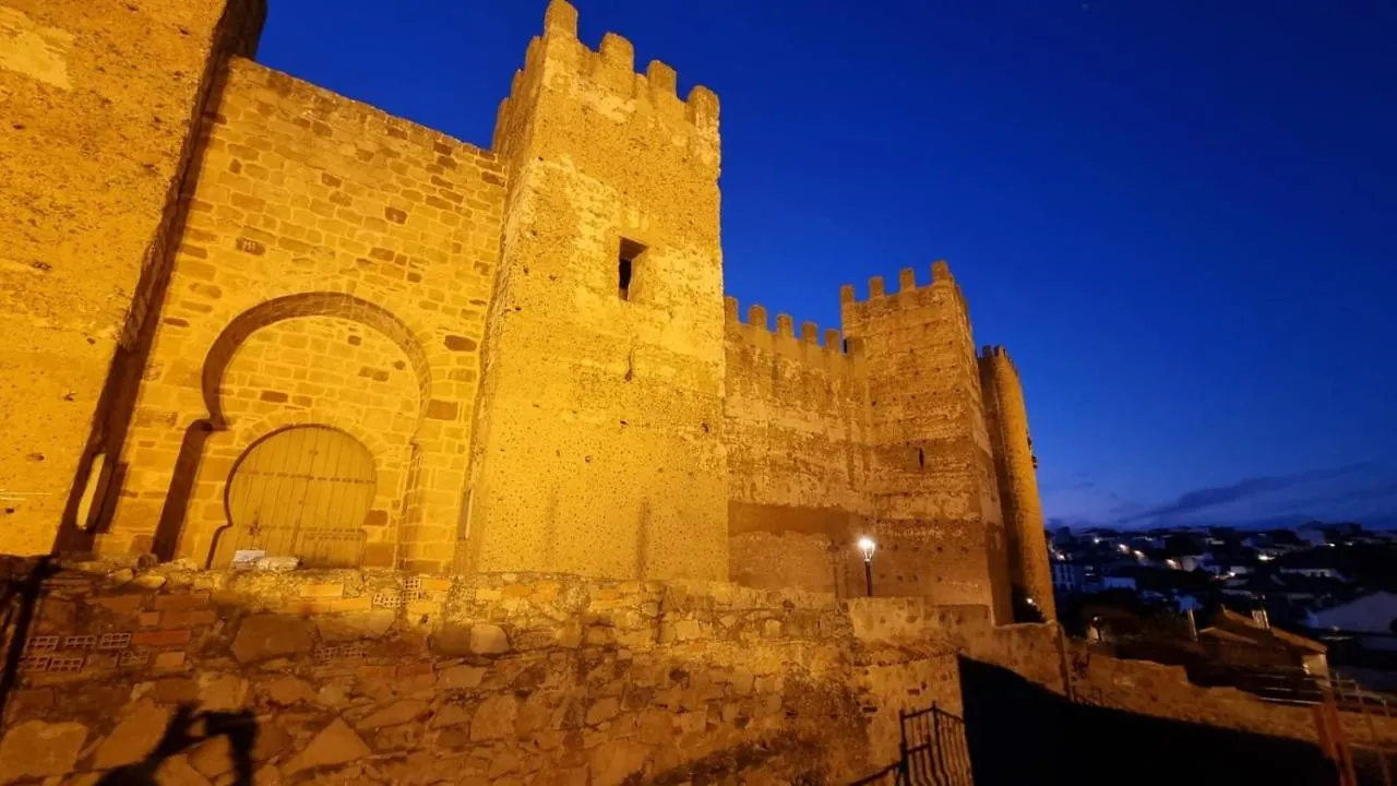 La Casa Del Castillo Baños de la Encina 0*,  Spanien